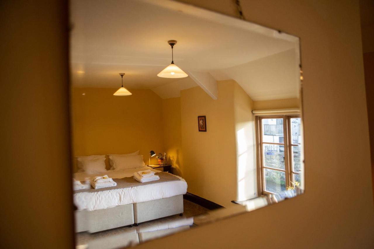 The Leaping Salmon Hotel Yelverton Buitenkant foto